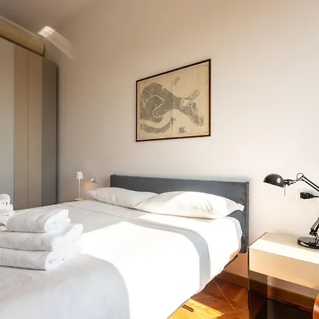 Apartman Garibaldi Two Bedrooms By Halldis
